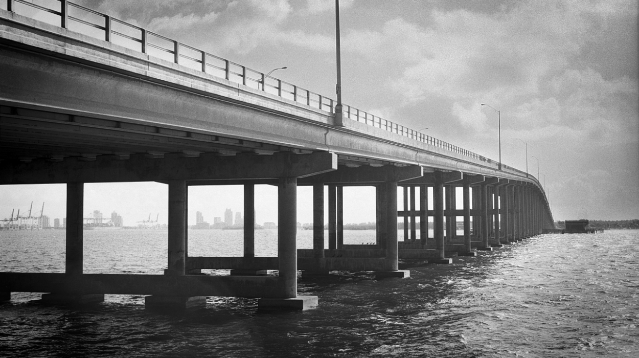 Captured with a 1938 vintage medium format camera. Artistic view of the William M Powell bridge that is part of the Rickenbacker Causeway in Miami. Florida. The causeway connects the midtown Miami with Key Biscayne and the much smaller Virginia Key. Both these kays are popular tourist attraction. The causeway is named after Eddie Rickenbacker, an American World War I flying ace and founder and president of ill-fated Miami-based Eastern Air Lines